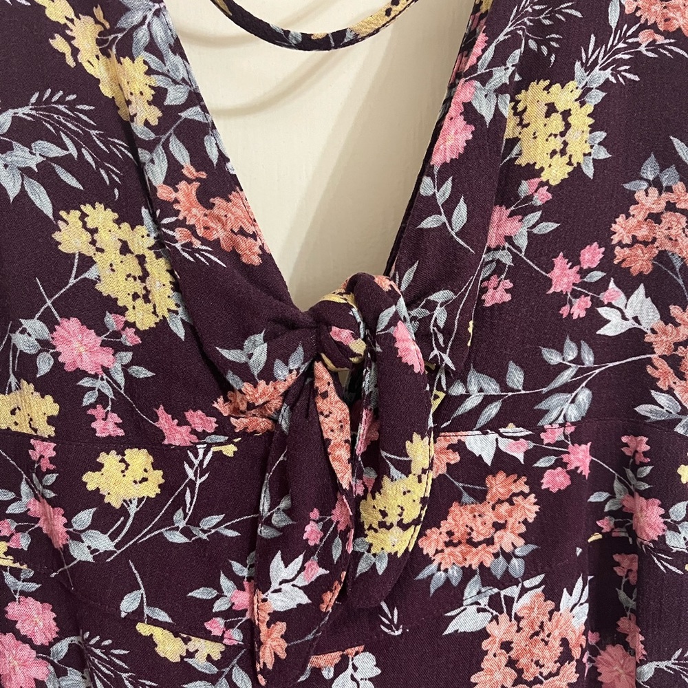 Super Cute Summer Dress - Picture 2 of 5